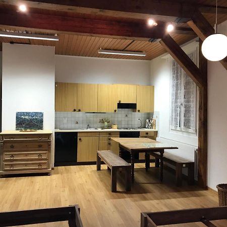 Simple Studio 36M2 In The Center Of Burgdorf Private Parking Small Bathroom Екстериор снимка