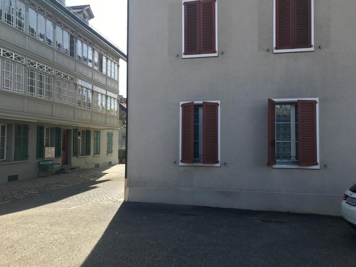 Simple Studio 36M2 In The Center Of Burgdorf Private Parking Small Bathroom Екстериор снимка