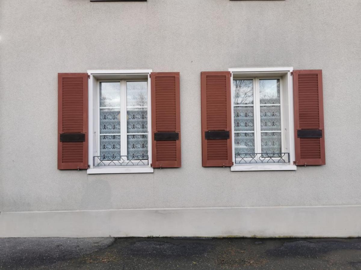 Simple Studio 36M2 In The Center Of Burgdorf Private Parking Small Bathroom Екстериор снимка