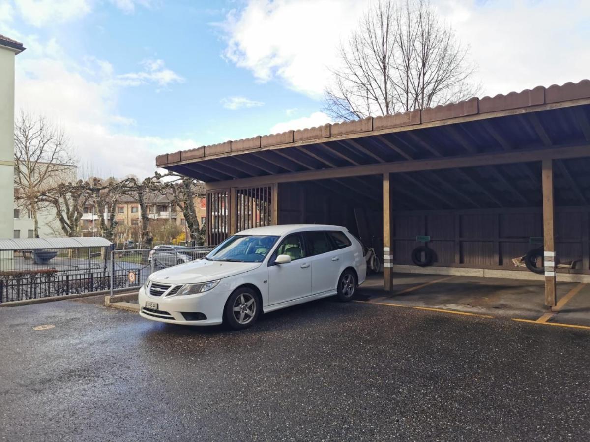 Simple Studio 36M2 In The Center Of Burgdorf Private Parking Small Bathroom Екстериор снимка
